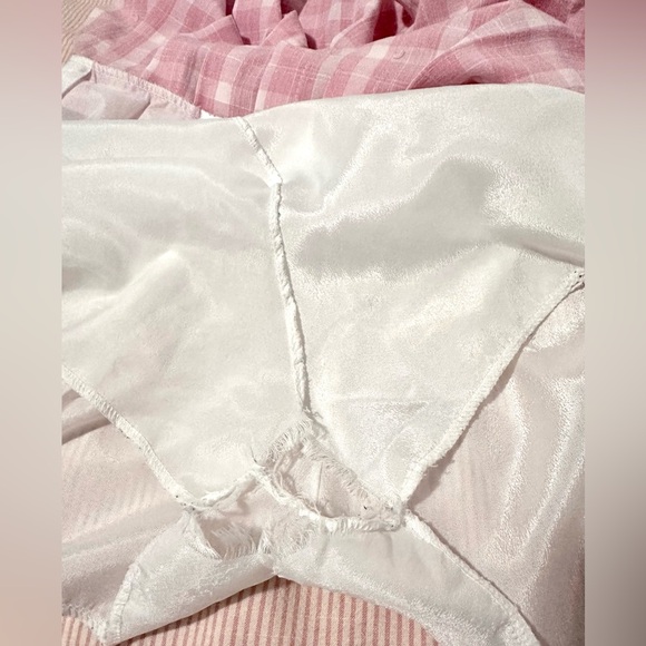 Light pink plaid pleated mini skirt - Picture 3 of 5